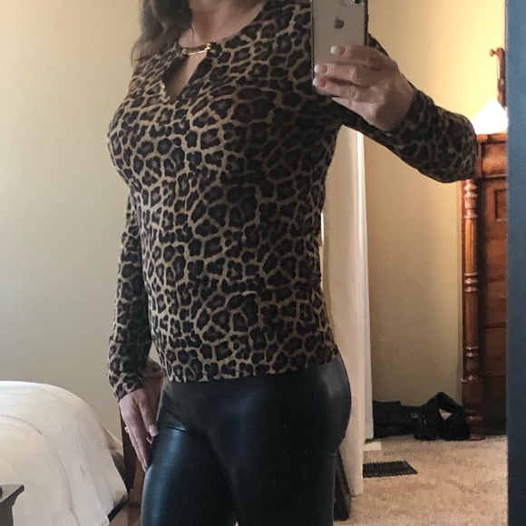 Bundle of Smart Casual Michael Kors Top@ Sweater jacket - Picture 2 of 9